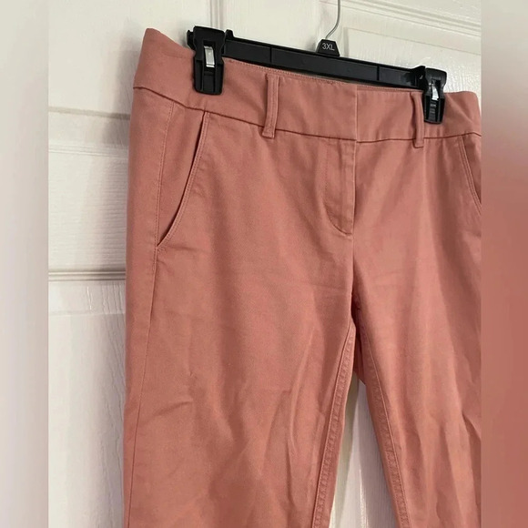 Loft Outlet Coral Modern Chino Crop Undone Hem Pockets Pants Size 4 Flat Front - Picture 2 of 16